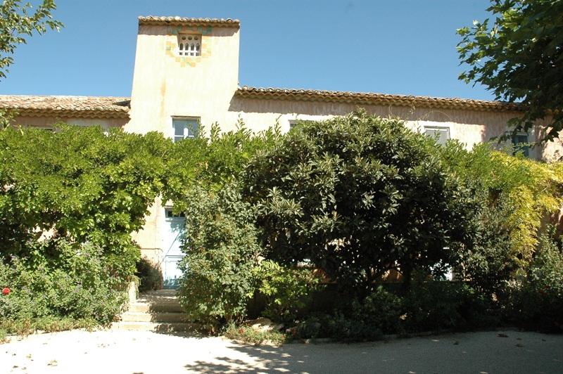 Propriété de charme en Luberon de 37 hectares